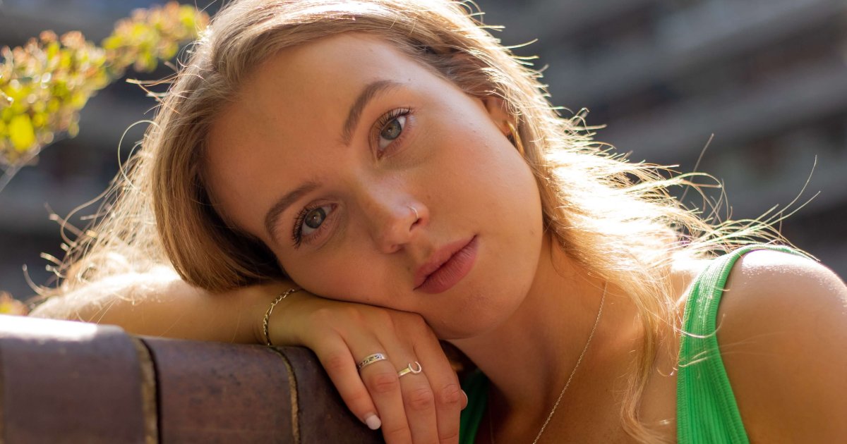 Popular Music graduate signs to Blue Adventure Records Falmouth